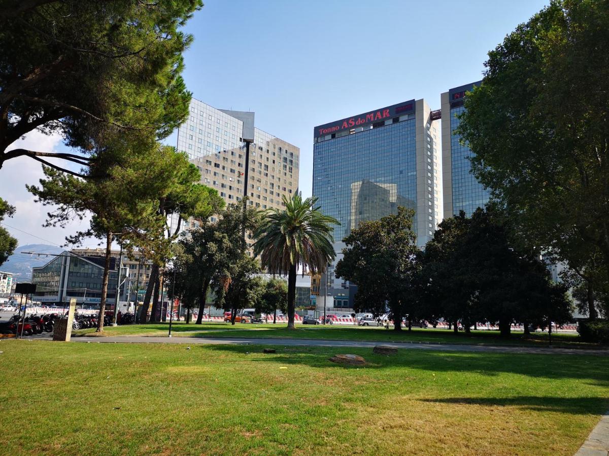 ג'נובה Suite Lambruschini Central With Top City View - Free Covered Parking מראה חיצוני תמונה
