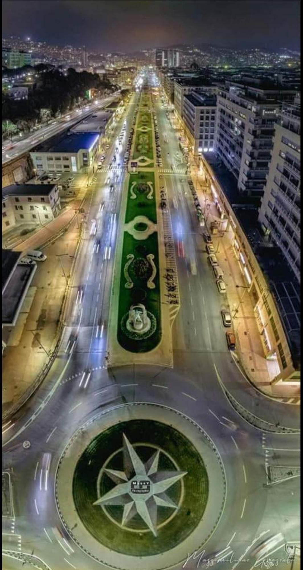 ג'נובה Suite Lambruschini Central With Top City View - Free Covered Parking מראה חיצוני תמונה